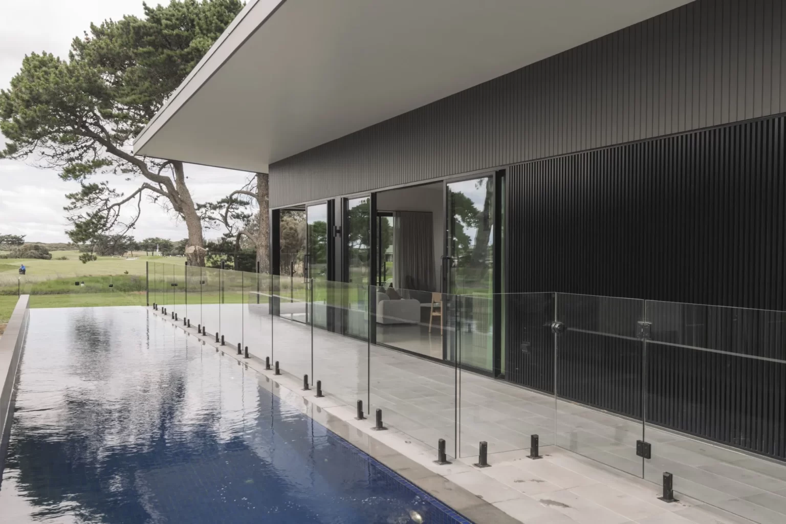 BLUESTONE_PREMIUM_CAT_PAW_SAWN_RMS_TRADERS_NATURAL_STONE_SUPPLIER_MELBOURNE (4)