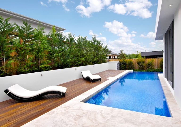 CLASSIC LIGHT TRAVERTINE_RMS TRADERS_NATURAL STONE BATHROOM TILES POOL COPING SUPPLIER MELBOURNE (43)