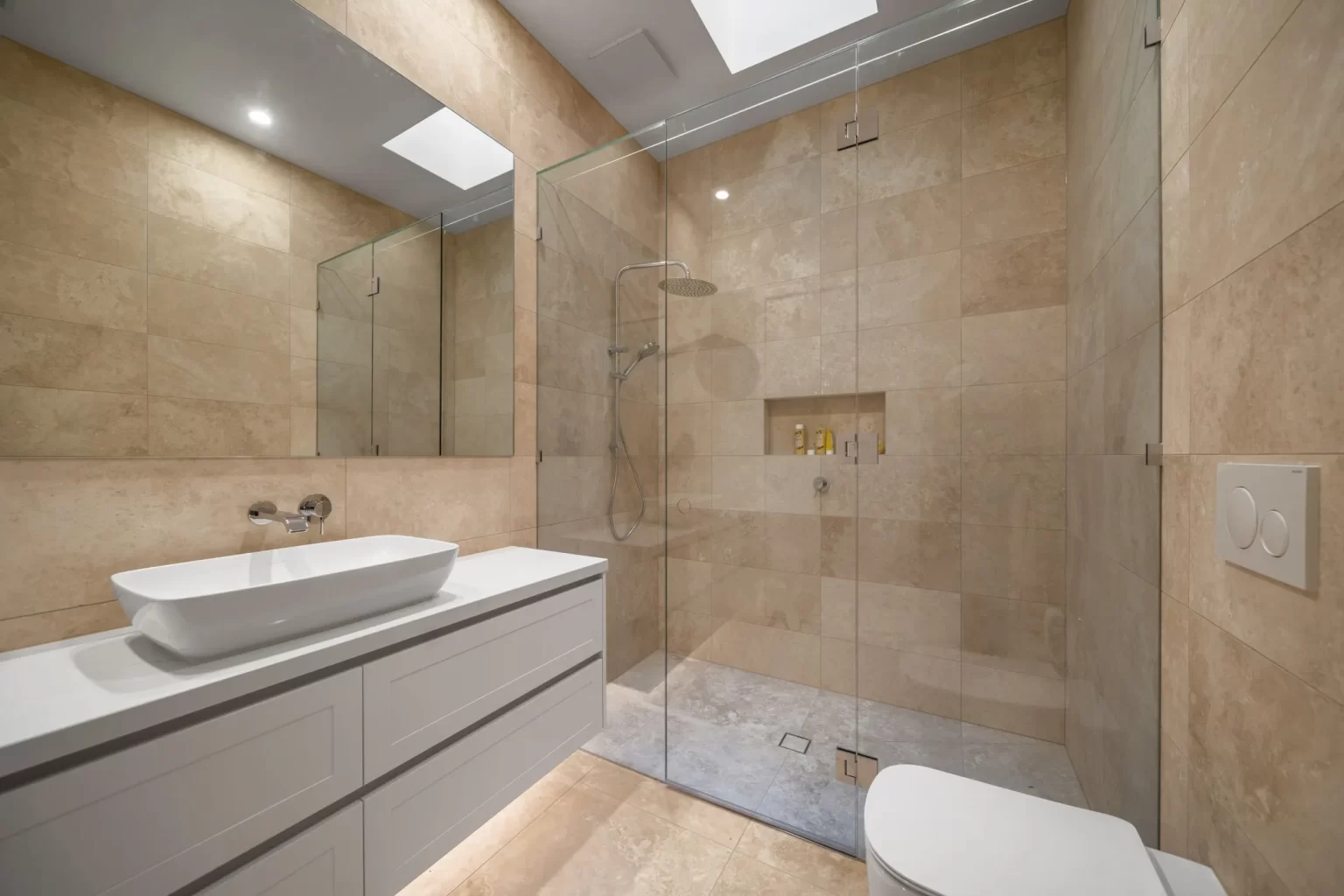 CLASSIC_LIGHT_CROSS_CUT_TRAVERTINE_RMS_TRADERS_NATURAL_STONE_SUPPLIER_MELBOURNE (15)