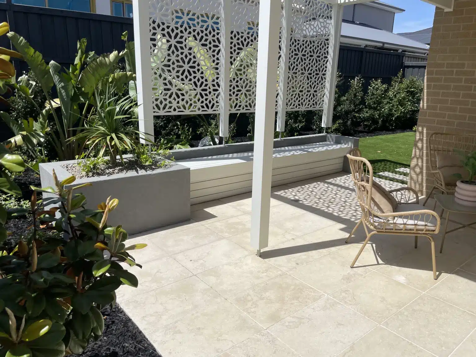 CREMA NOVELDA BRUSHED LIMESTONE_RMS TRADERS_03