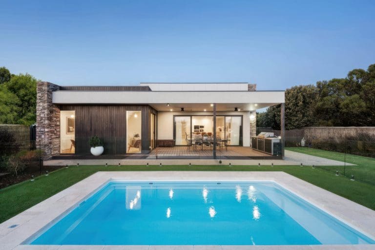 CREMA NOVELDA BRUSHED & TUMBLED LIMESTONE_RMS TRADERS_NATURAL STONE PAVERS POOL COPING INTERNAL TILE SUPPLIER MELBOURNE (41)-