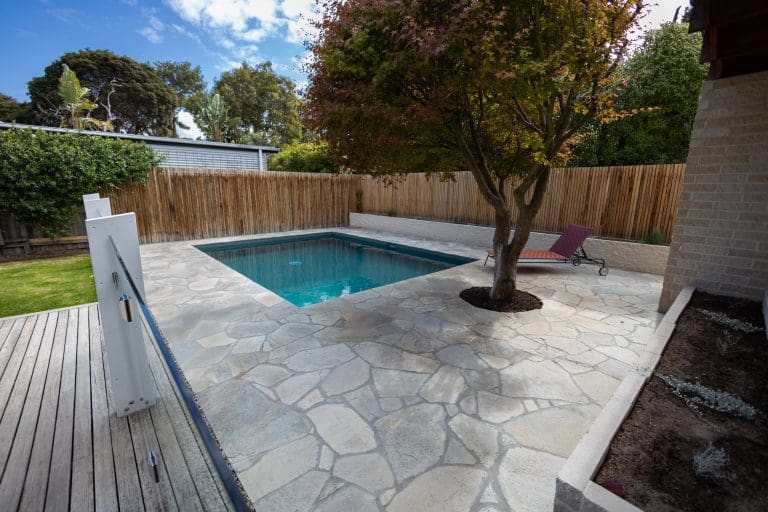 LODEN QUARTZ CRAZY PAVING_RMS TRADERS_NATURAL STONE SUPPLIER FACADE CRAZY PAVING MELBOURNE (4)