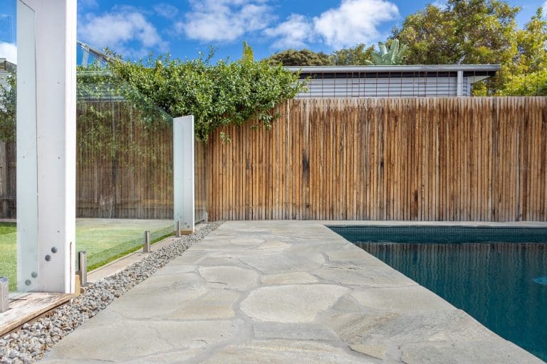 LODEN QUARTZ CRAZY PAVING_RMS TRADERS_NATURAL STONE SUPPLIER FACADE CRAZY PAVING MELBOURNE (6)xx