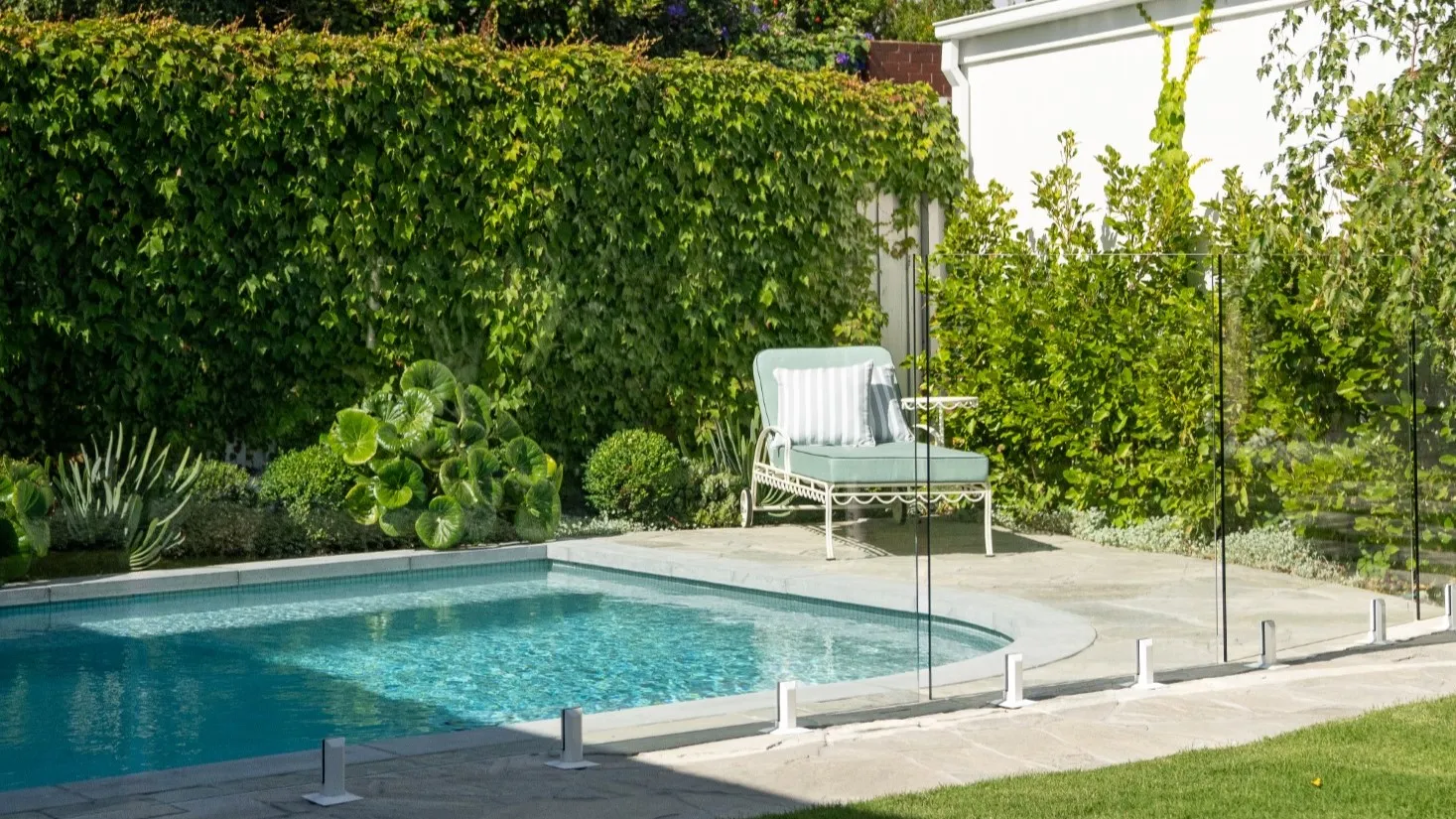 LODEN_QUARTZ_CRAZY_PAVING_RMS_TRADERS_NATURAL_STONE_SUPPLIER_MELBOURNE_004