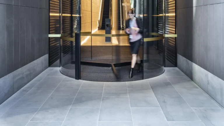 OLDERFLEET_477_COLLINS_ST_BLUESTONE_PREMIUM_RMS_TRADERS (4)