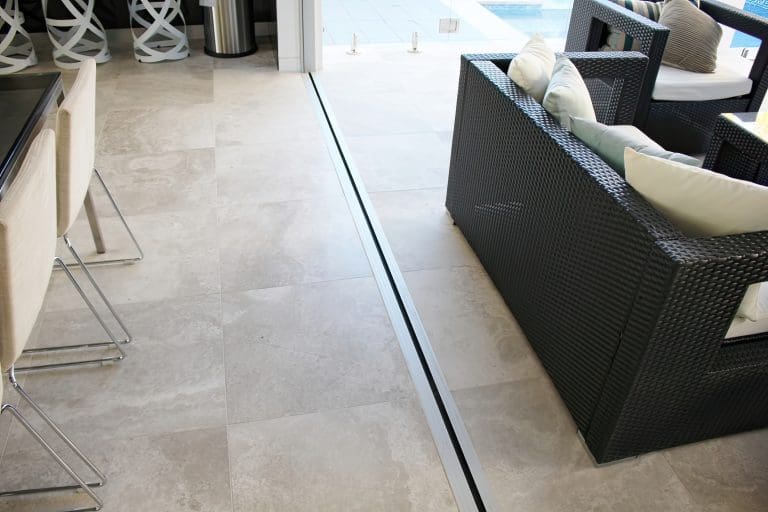 PERLINO BIANCO CROSS CUT LIMESTONE_RMS TRADERS_NATURAL STONE BATHROOM KITCHEN TILES SUPPLIER MELBOURNE (1)