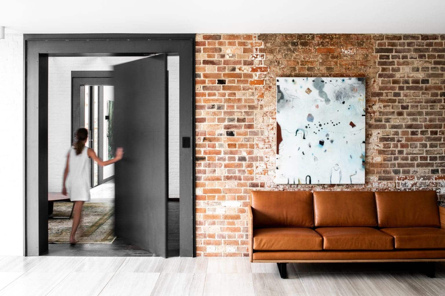 PERLINO BIANCO VEIN CUT HONED LIMESTONE_RMS TRADERS_NATURAL STONE FACADE KITCHEN BATHROOM TILE SUPPLIER MELBOURNE (1)