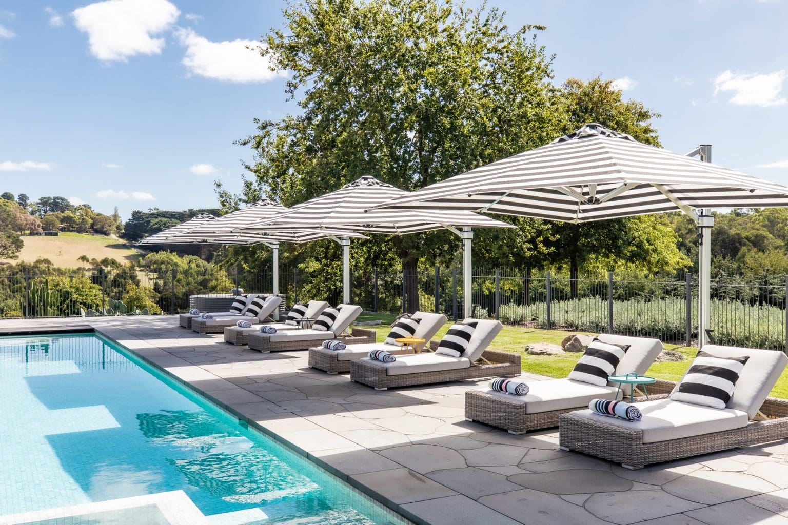 PREMIUM BLUESTONE CAT PAW SAWN_RMS TRADERS_NATURAL STONE PAVER & POOL COPING INTERNAL TILE SUPPLIER MELBOURNE (2)