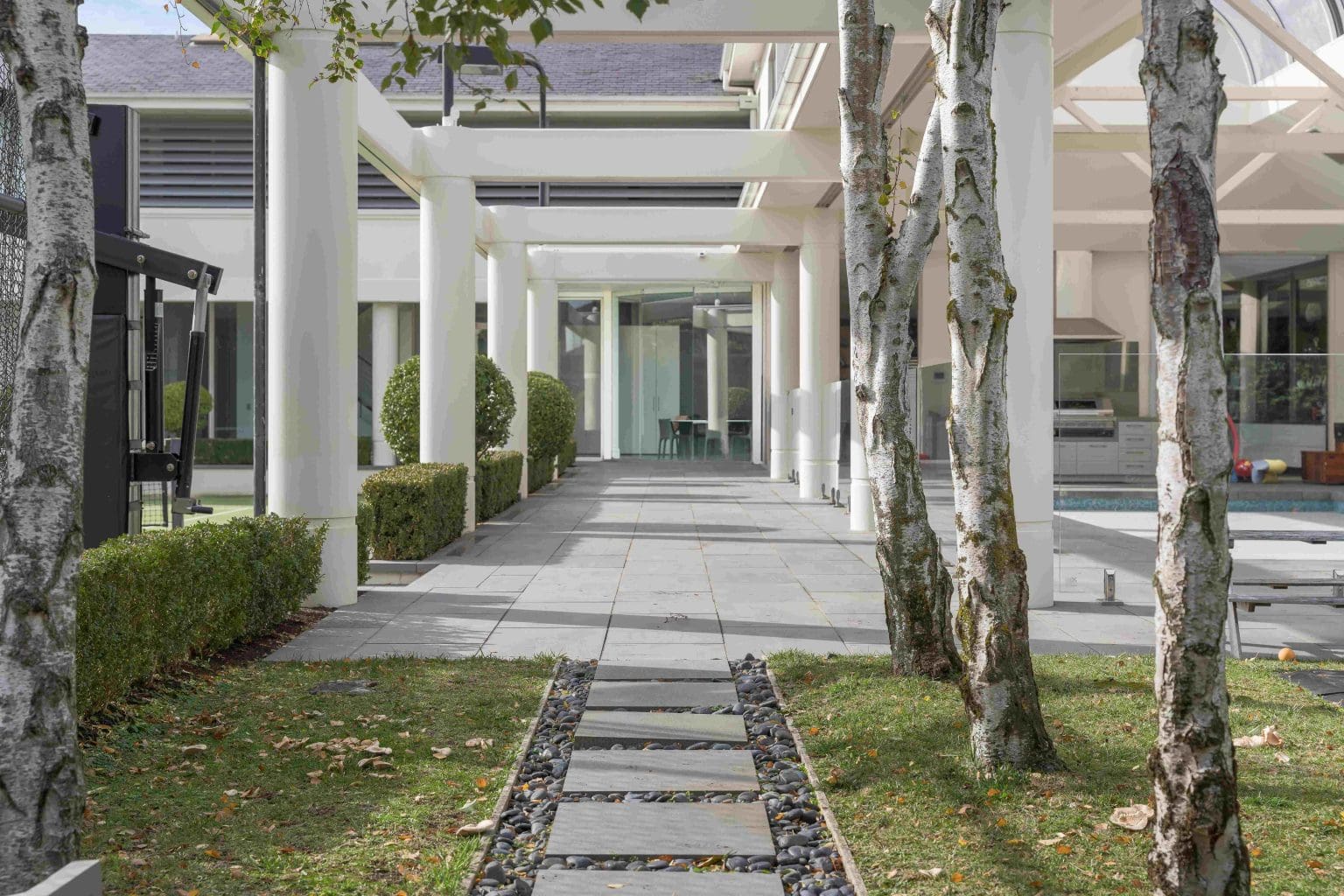 PREMIUM BLUESTONE CAT PAW SAWN RMS TRADERS NATURAL STONE PAVER & POOL COPING INTERNAL TILE SUPPLIER MELBOURNE (27) Natural Stone - RMS Traders