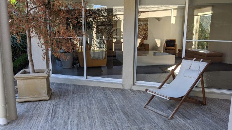 SILVER PREMIUM VEIN CUT TRAVERTINE_RMS TRADERS_NATURAL STONE SUPPLIER PAVING POOL COPING MELBOURNE (20)