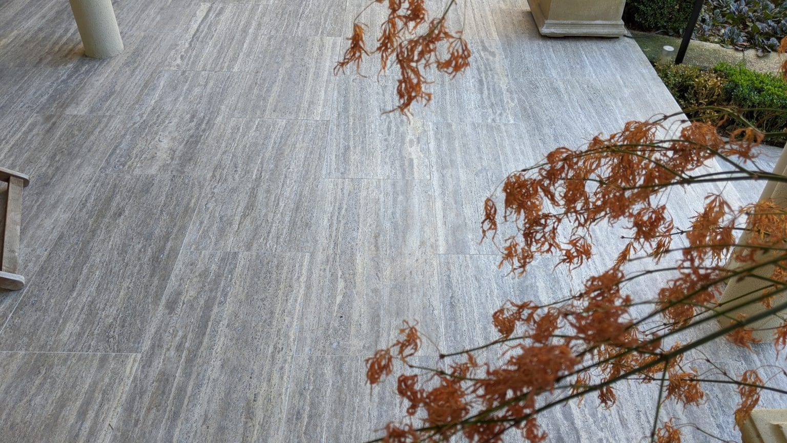 SILVER PREMIUM VEIN CUT TRAVERTINE_RMS TRADERS_NATURAL STONE SUPPLIER PAVING POOL COPING MELBOURNE (49)