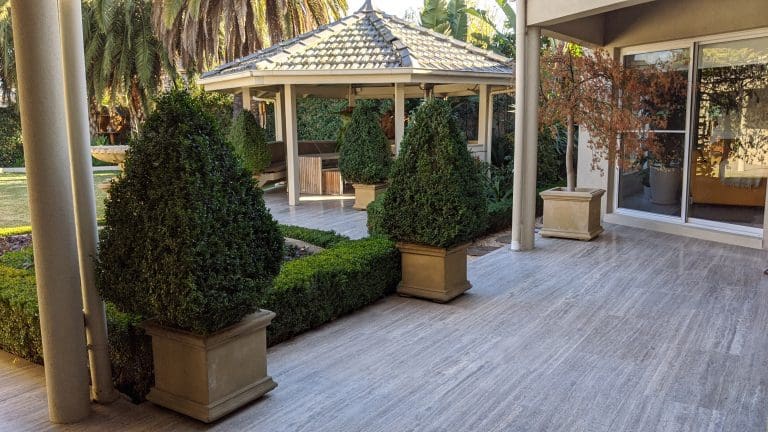 SILVER PREMIUM VEIN CUT TRAVERTINE_RMS TRADERS_NATURAL STONE SUPPLIER PAVING POOL COPING MELBOURNE (55)