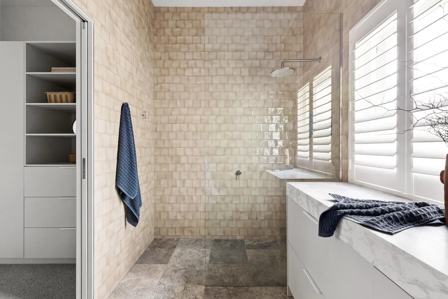 SILVER_UNFILLED_TRAVERTINE_RMS_TRADERS_NATURAL_STONE_SUPPLIER_MELBOURNE_003