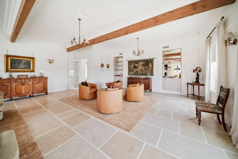 SINAI_PEARL_BRUSHED_TUMBLED_LIMESTONE_RMS_TRADERS (4)