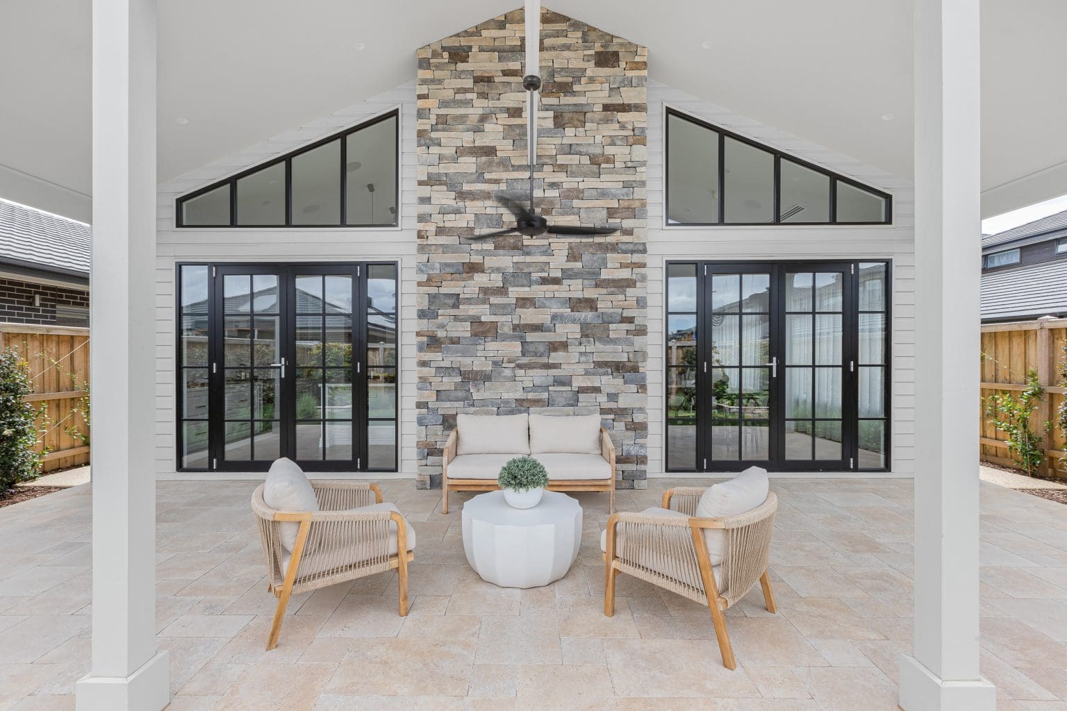 TUSCAN PREMIUM UNFILLED & TUMBLED TRAVERTINE_RMS TRADERS_NATURAL STONE PAVERS & POOL COPING SUPPLIER MELBOURNE (76)