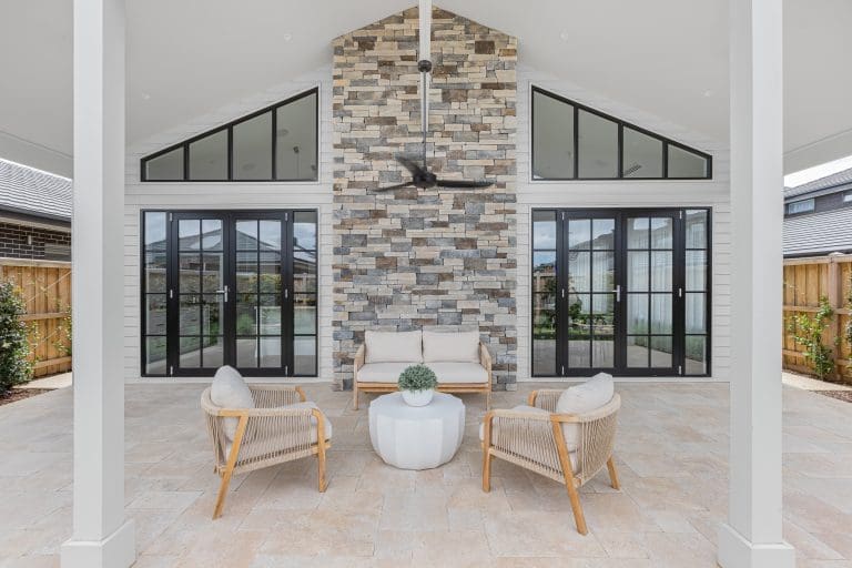 TUSCAN PREMIUM UNFILLED & TUMBLED TRAVERTINE_RMS TRADERS_NATURAL STONE PAVERS & POOL COPING SUPPLIER MELBOURNE (76)