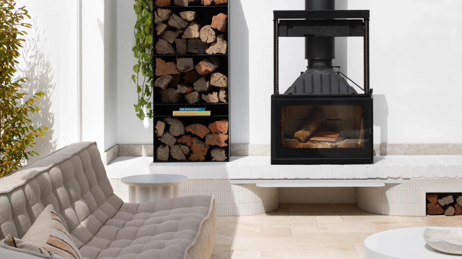 TUSCAN_UNFILLED_TRAVERTINE_RMS_TRADERS_NATURAL_STONE_SUPPLIER_MELBOURNE_001