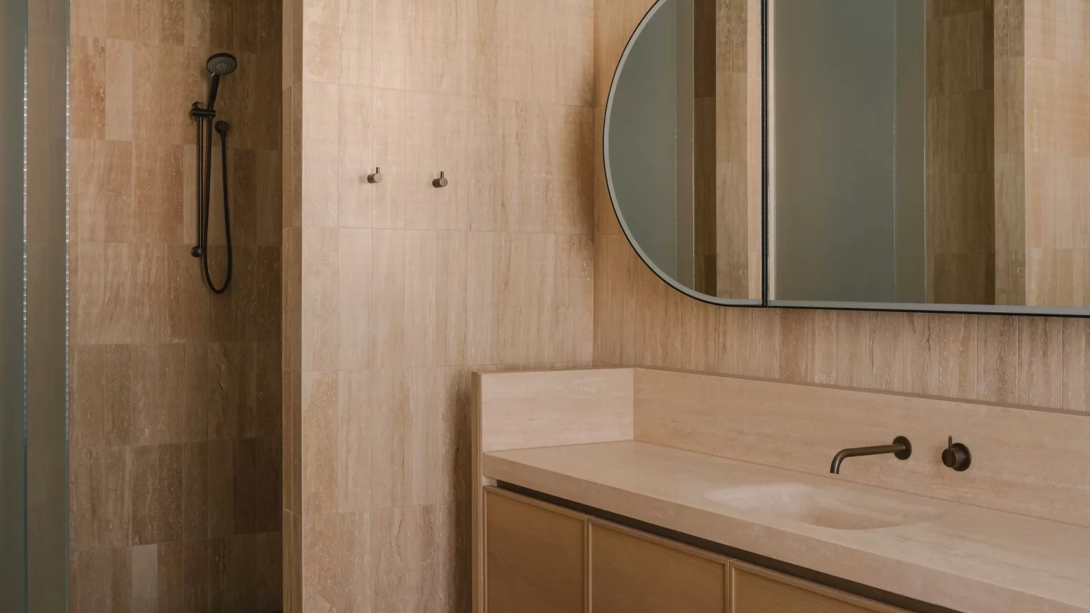 TUSCAN_VEIN_CUT_TRAVERTINE_RMS_TRADERS_NATURAL_STONE_SUPPLIER_MELBOURNE_001