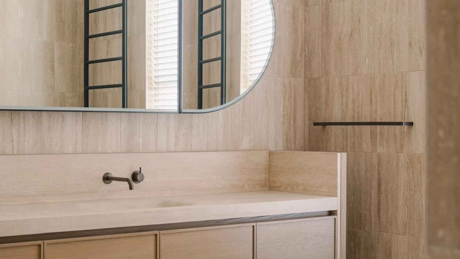 TUSCAN_VEIN_CUT_TRAVERTINE_RMS_TRADERS_NATURAL_STONE_SUPPLIER_MELBOURNE_002