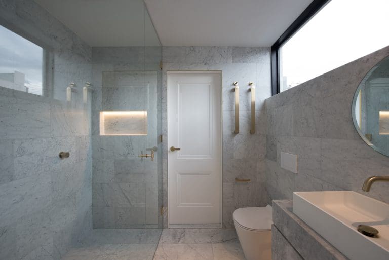 BIANCO CARRARA HONED ITALIAN MARBLE_RMS TRADERS_NATURAL STONE BATHROOM TILE SUPPLIER MELBOURNE (7)xxx