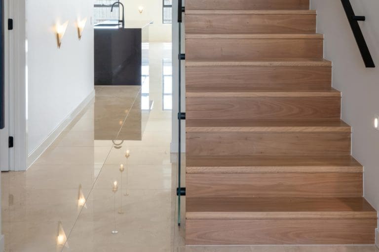 CREMA MARFIL POLISHED MARBLE_RMS TRADERS_NATURAL STONE BATHROOM TILES SUPPLIER MELBOURNE (4)