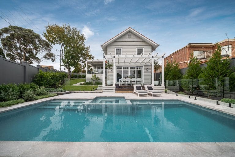 LONDON GREY SANDBLASTED LIMESTONE_RMS TRADERS_NATURAL STONE PAVERS & POOL COPING LIGHT GREY LIMESTONE SUPPLIER MELBOURNE (16)