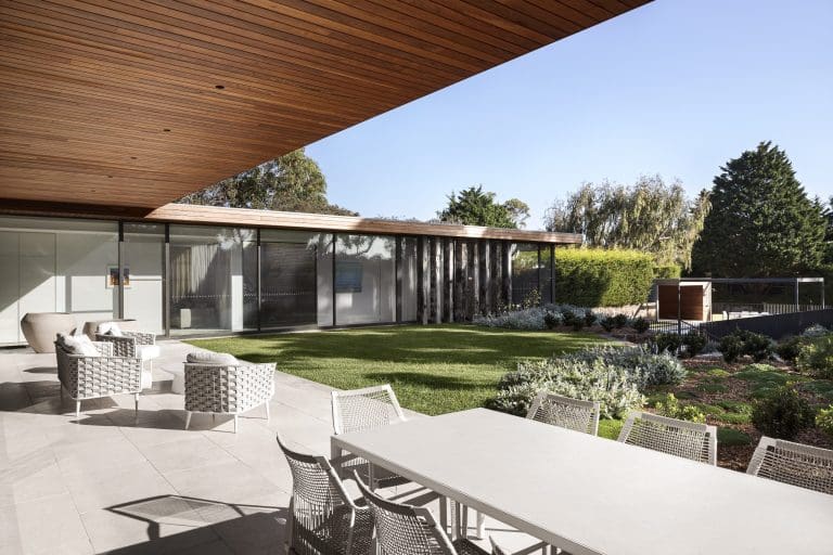 LONDON GREY SANDBLASTED LIMESTONE_RMS TRADERS_NATURAL STONE PAVERS & POOL COPING SUPPLIER MELBOURNE (47)