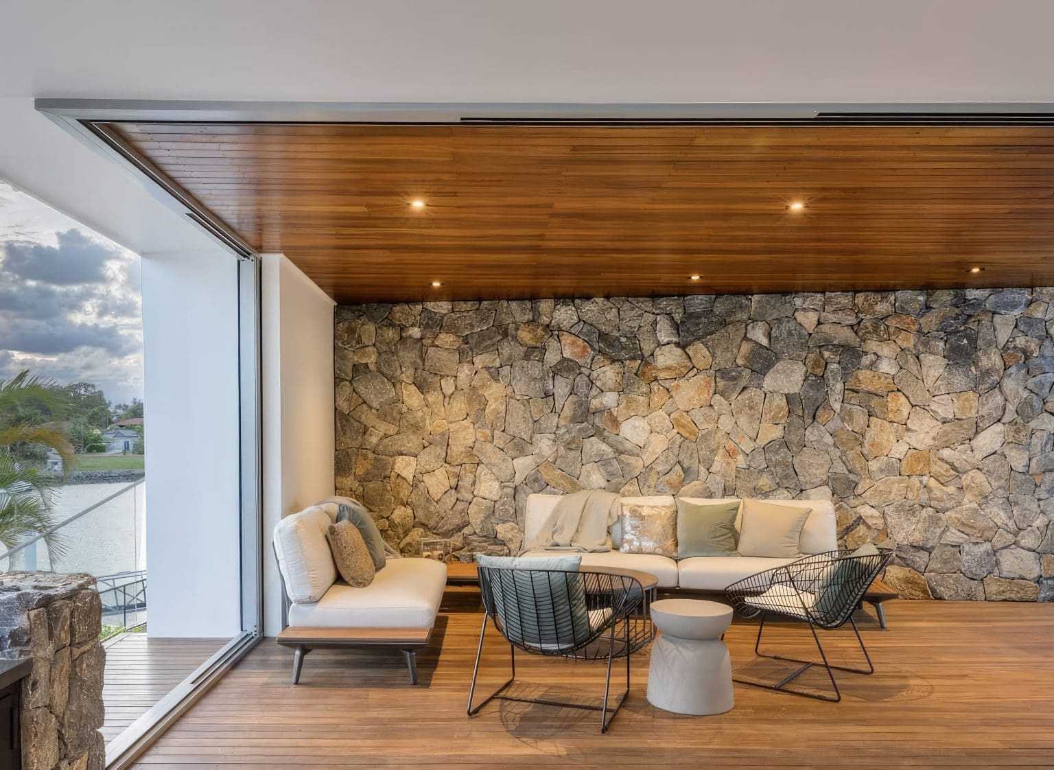 COBALT GREY STONE WALL CLADDING_RMS TRADERS_NATURAL STONE FACADES _ POOL FEATURE SUPPLIER MELBOURNE (28)-