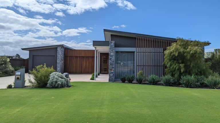 LOMA LINDA STONE WALL CLADDING_RMS TRADERS_NATURAL STONE FACADE FIREPLACE SUPPLIER MELBOURNE (12)