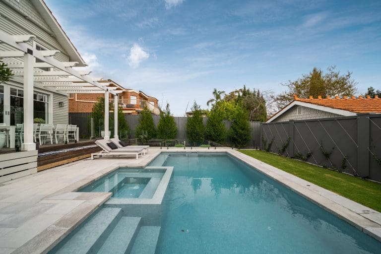 LONDON GREY SANDBLASTED LIMESTONE_RMS TRADERS_NATURAL STONE PAVERS & POOL COPING LIGHT GREY LIMESTONE SUPPLIER MELBOURNE (13)