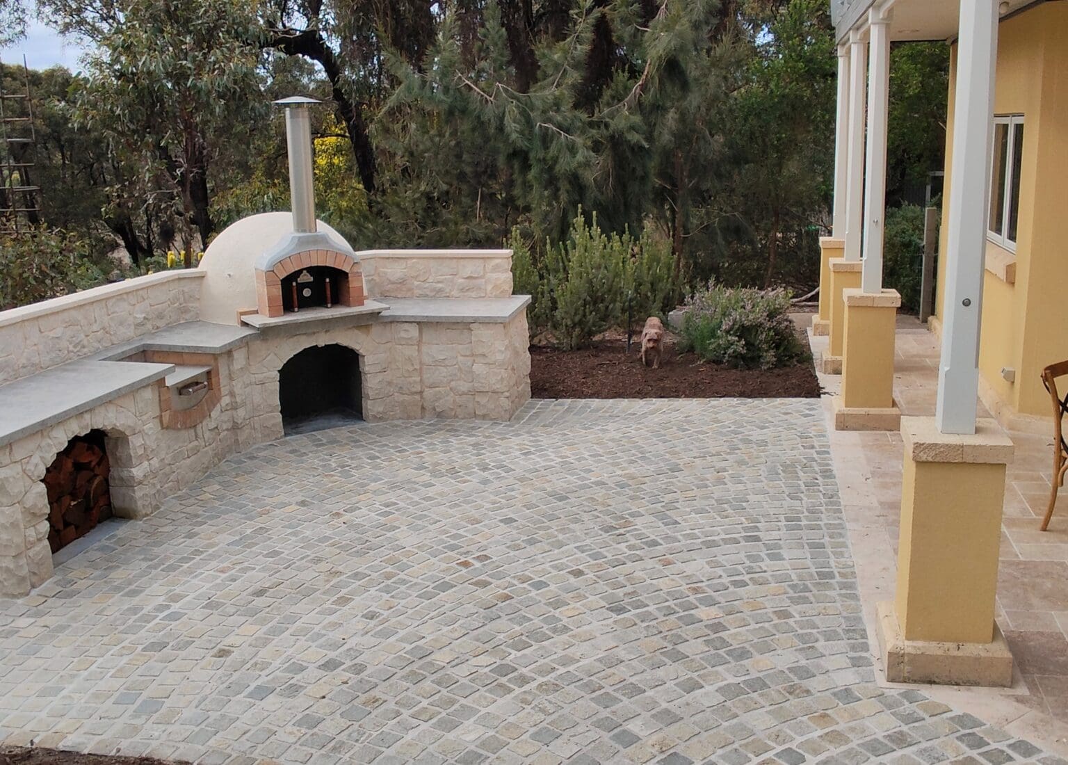 LODEN QUARTZ SPLIT COBBLESTONES_RMS TRADERS_NATURAL STONE DRIVEWAY SUPPLIER MELBOURNE (2)