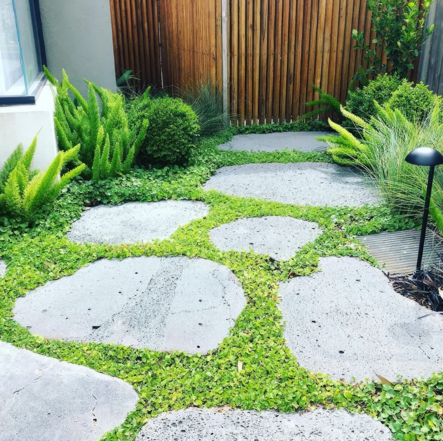 BLUESTONE PREMIUM STEPPERS_RMS TRADERS_NATURAL STONE SUPPLIER MELBOURNE (38)-gigapixel-standard-scale-4_00x