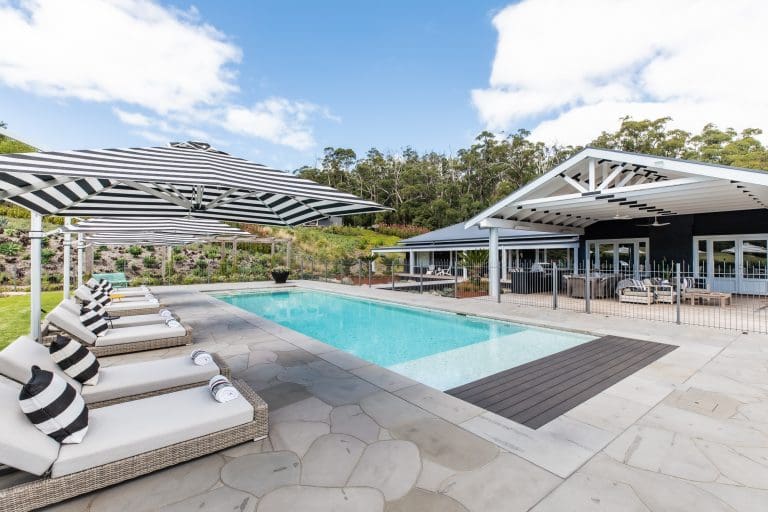 PREMIUM BLUESTONE CAT PAW SAWN_RMS TRADERS_NATURAL STONE PAVER & POOL COPING INTERNAL TILE SUPPLIER MELBOURNE (11)