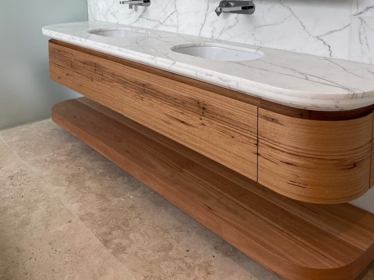 MILANO CROSS CUT UNFILLED & HONED ITALIAN TRAVERTINE_RMS TRADERS_NATURAL STONE BATHROOM TILES SLAB SUPPLIER MELBOURNE (6)xx