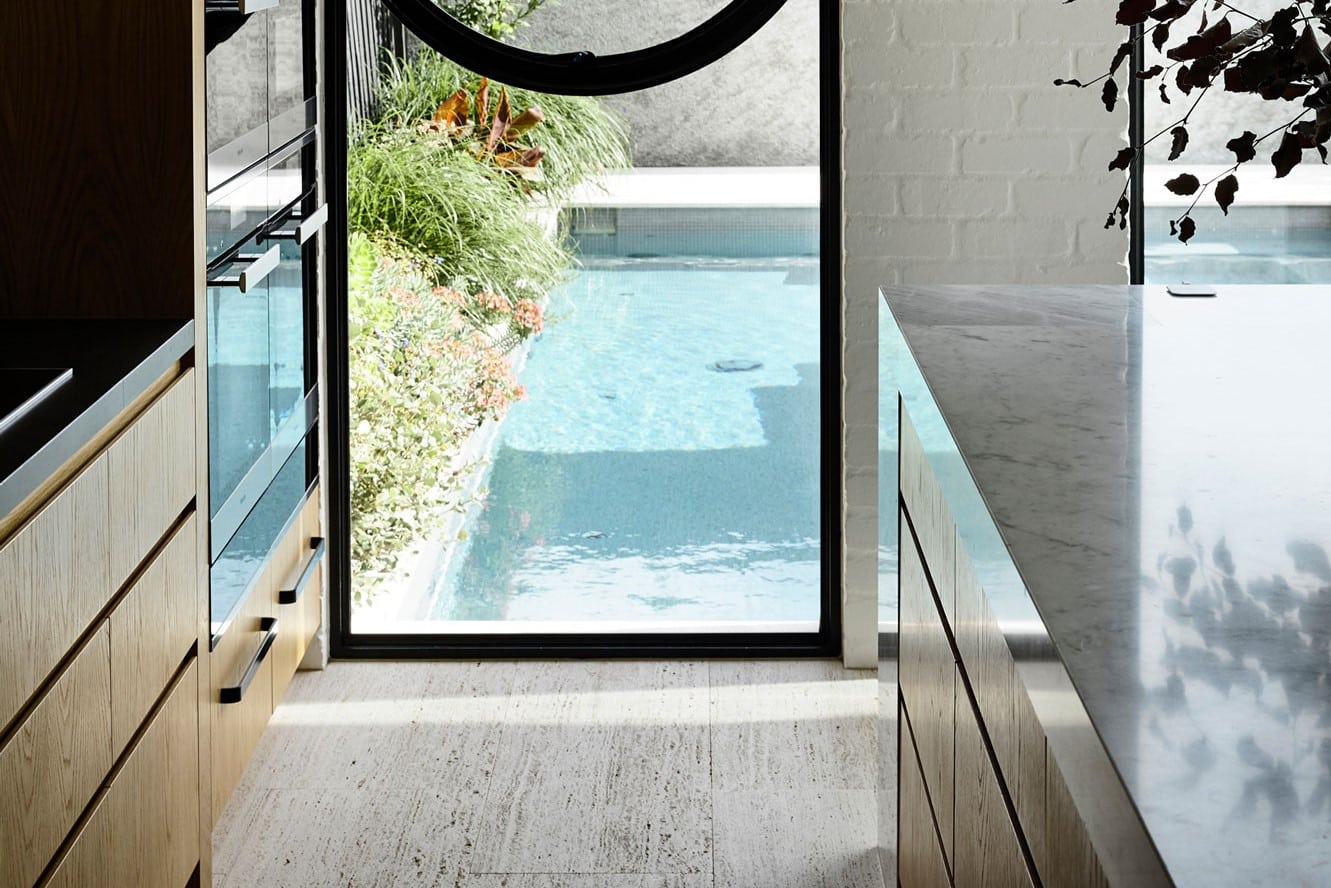 MILANO RAW UNFILLED ITALIAN TRAVERTINE_RMS TRADERS_NATURAL STONE WHITE PAVERS POOL COPING SUPPLIER MELBOURNE (11)xx