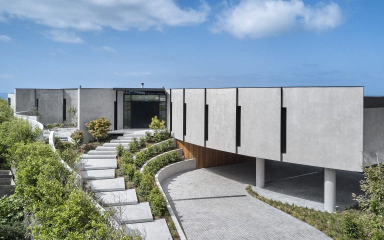 PREMIUM BLUESTONE COBBLESTONES_RMS TRADERS_NATURAL STONE PATH DRIVEWAY SUPPLIER MELBOURNE (15)