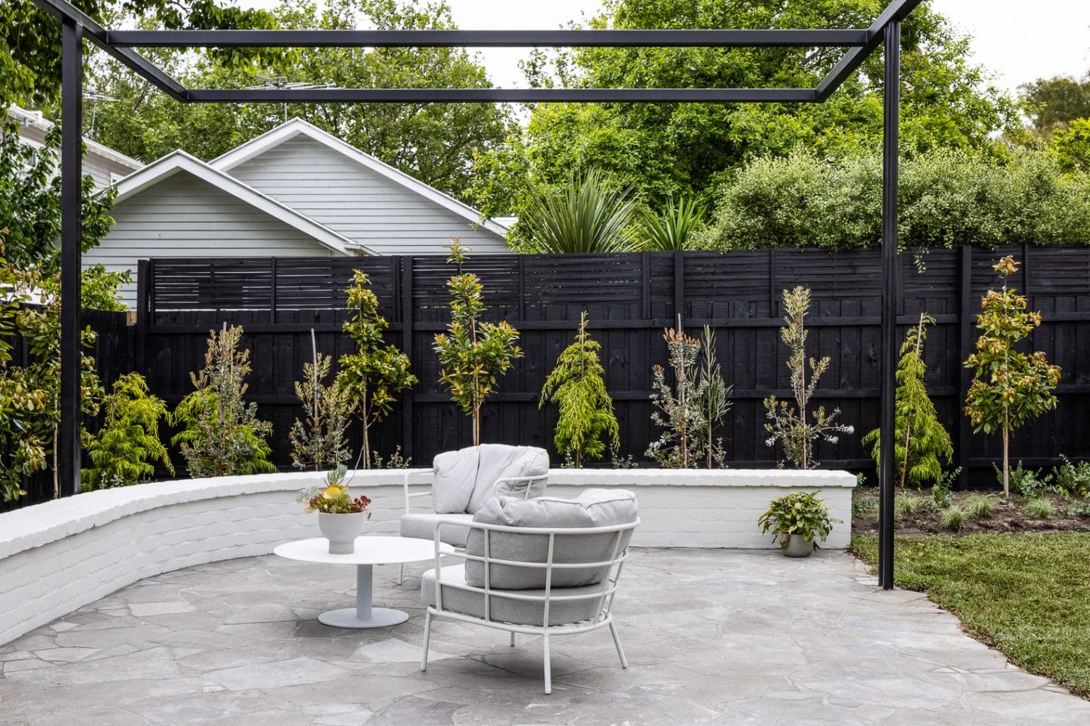 LONDON GREY BRUSHED & TUMBLED CRAZY PAVING_RMS TRADERS_NATURAL STONE PAVERS FACADE SUPPLIER MELBOURNE (21)