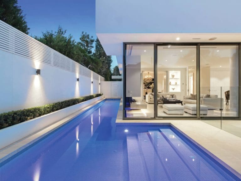 SAVANA LIGHT BRUSHED & TUMBLED LIMESTONE_RMS TRADERS_NATURAL STONE PAVERS POOL COPING AND INTERNAL TILES SUPPLIER MELBOURNE (32)