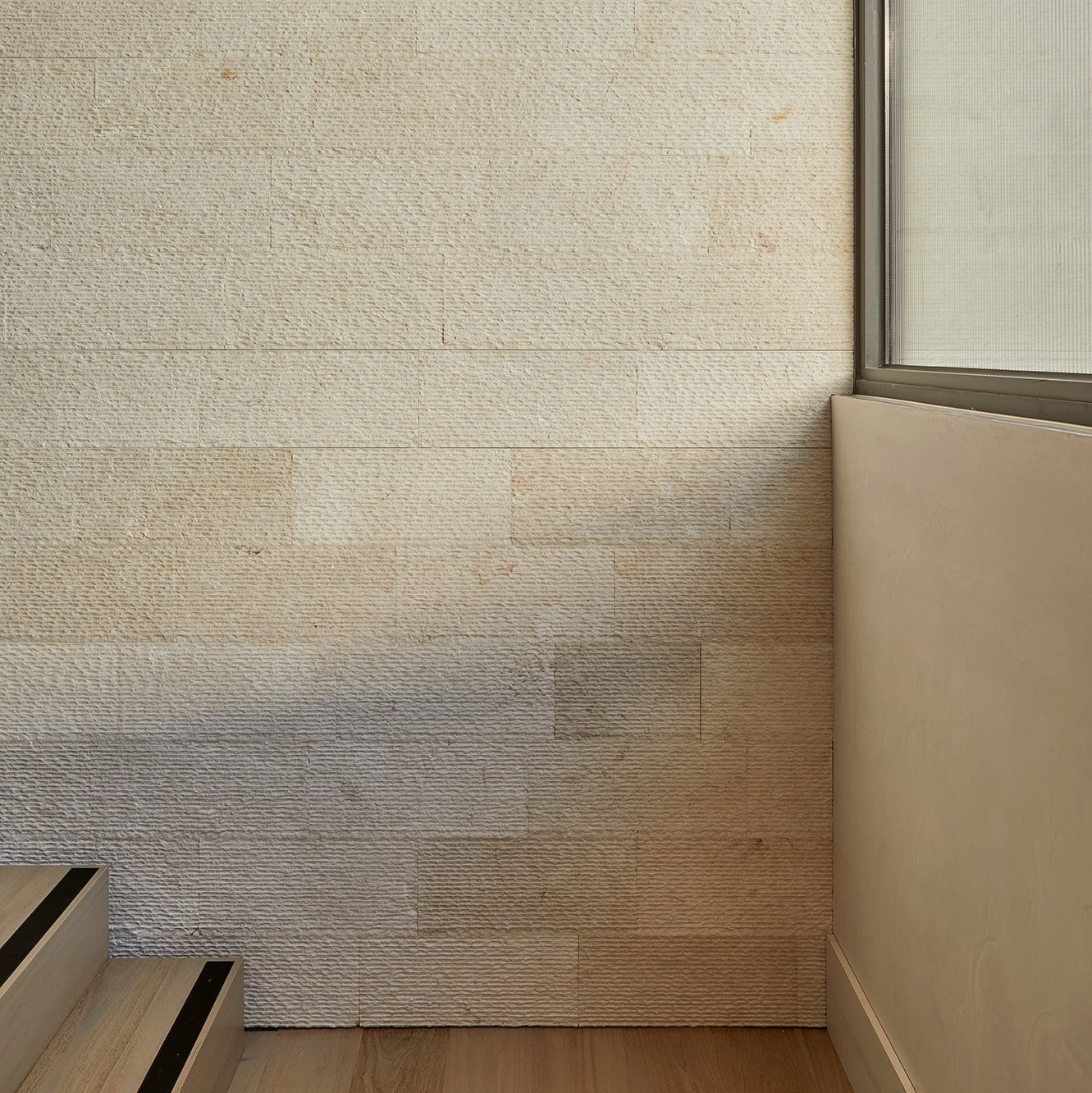 CRAFTLINE MARBLE ROCKWALL STONE WALL CLADDING_RMS TRADERS_NATURAL STONE SUPPLIER FACADE FEATURE WALL MELBOURNE (2)