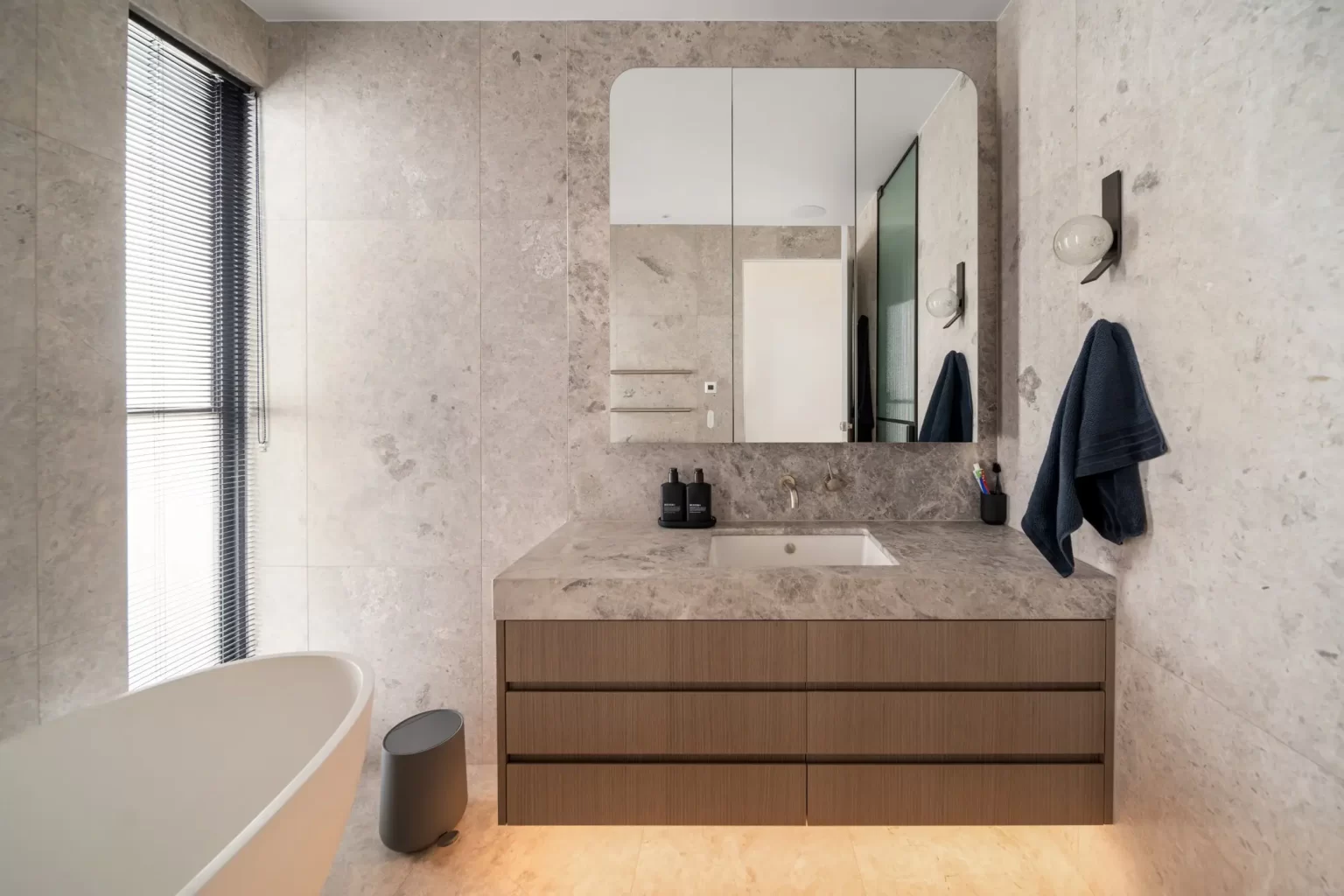 TUNDRA_GREY_LIGHT_HONED_LIMESTONE_RMS_TRADERS (26)