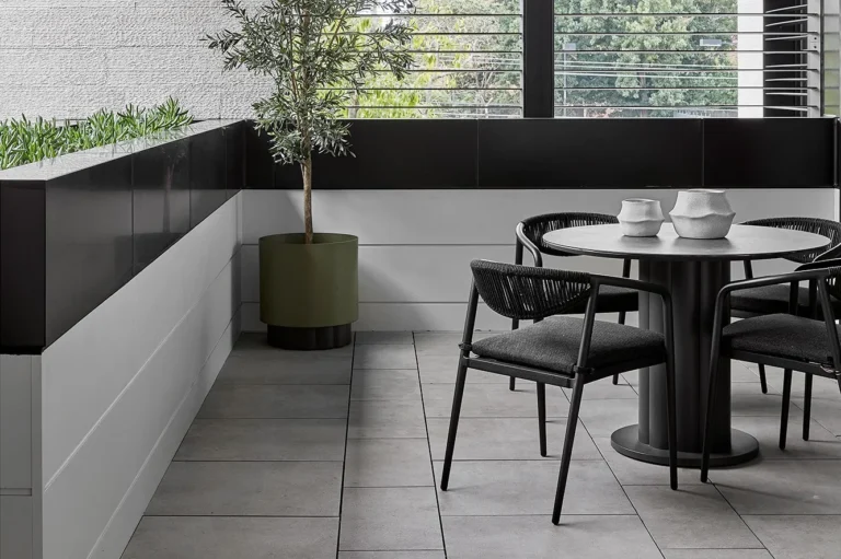 HENLEY_GREY_PORCELAIN_RMS_TRADERS_02