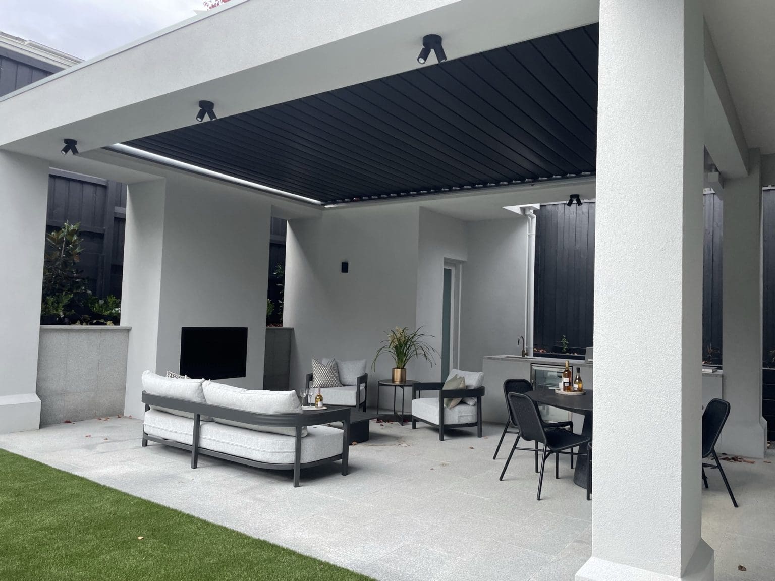 OPAL WHITE FLAMED GRANITE_RMS TRADERS_NATURAL STONE WHITE PAVERS POOL COPING SUPPLIER MELBOURNE 1