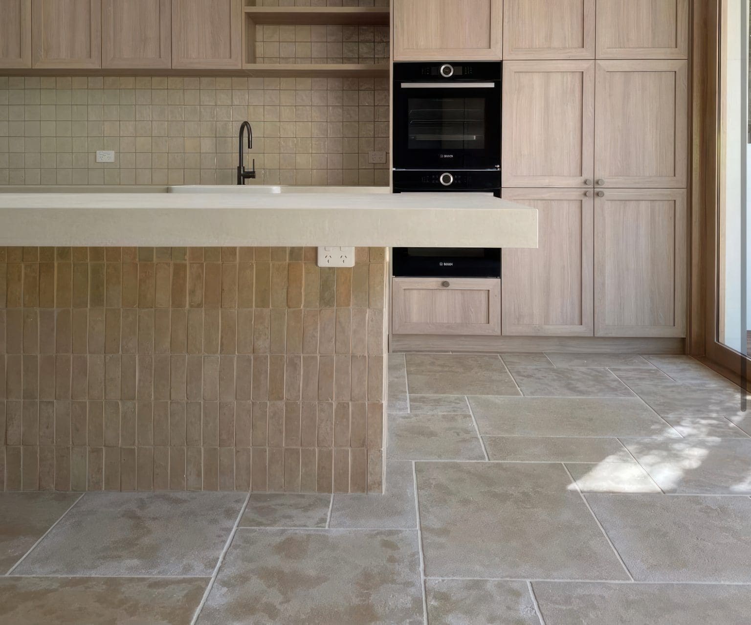 NICE BRUSHED & TUMBLED LIMESTONE_RMS TRADERS_NATURAL STONE INTERNAL PAVERS & POOL COPING SUPPLIER MELBOURNE (9)f