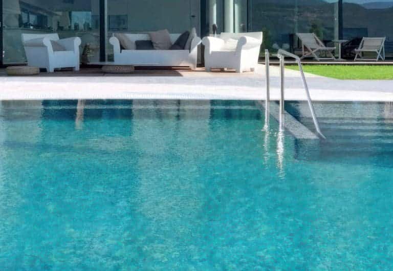 BLUESTONE BLEND_RMS TRADERS_NATURAL STONE POOL MOSAIC SUPPLIER MELBOURNE (3)