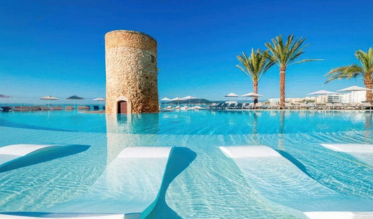 OPALO BLANCO_RMS TRADERS_NATURAL STONE POOL MOSAIC SUPPLIER MELBOURNE (6)