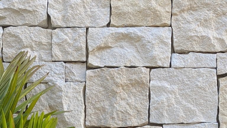 SHOREBREAK ASHLAR LOOSE STONE WALL CLADDING_RMS TRADERS_NATURAL STONE SUPPLIER MELBOURNE (1)