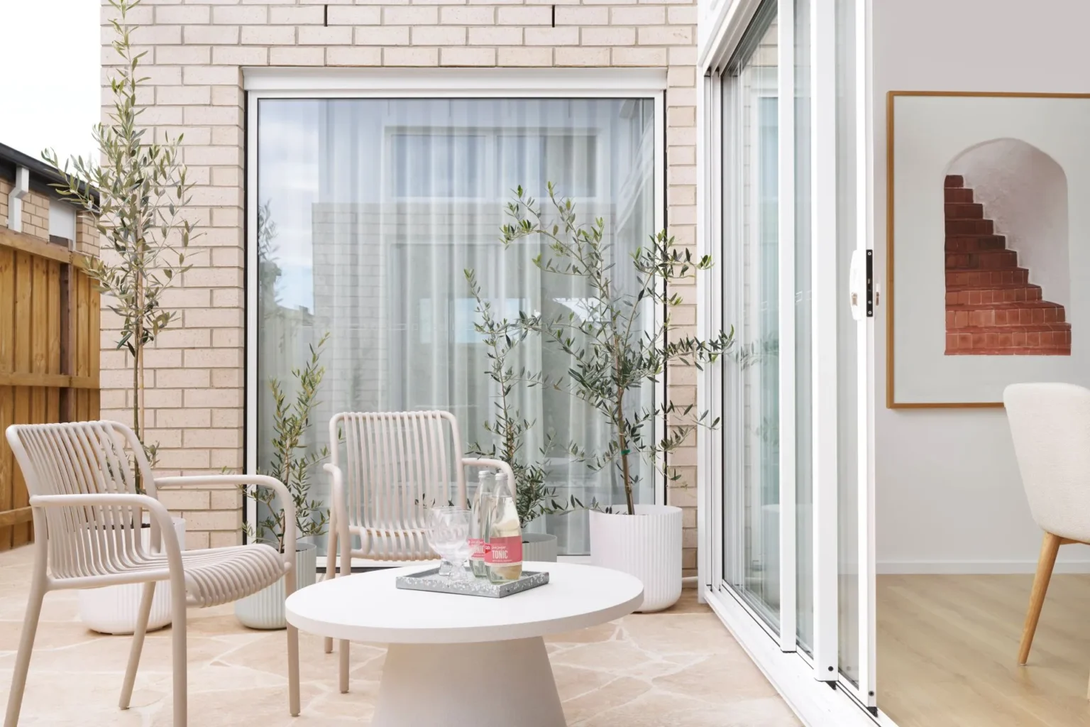 TUSCAN_TRAVERTINE_CRAZY_PAVING_RMS_TRADERS_NATURAL_STONE_SUPPLIER_MELBOURNE_002