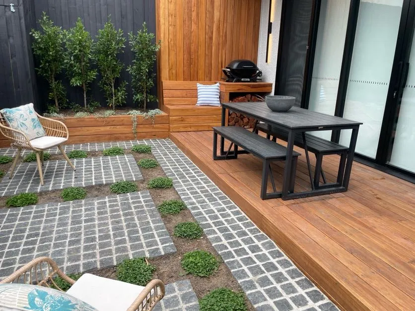 BORDEAUX_BLUESTONE_COBBLESTONES_RMS_TRADERS_MELBOURNE_NATURAL_STONE_SUPPLIER_10