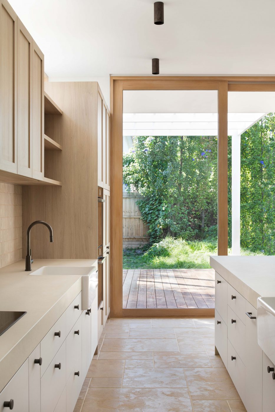 Nice-Brushed-Tumbled-_Beige-Limestone-_RMS-traders-limestone-tiles-and-pavers_-4-scaled