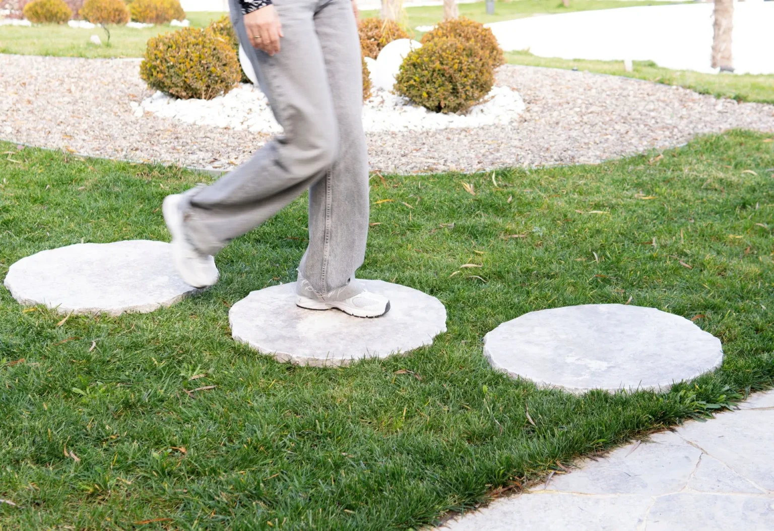 TUSCAN_TRAVERTINE_STEPPING_STONES_RMS_TRADERS_NATURAL_STONE_SUPPLIER_MELBOURNE_002